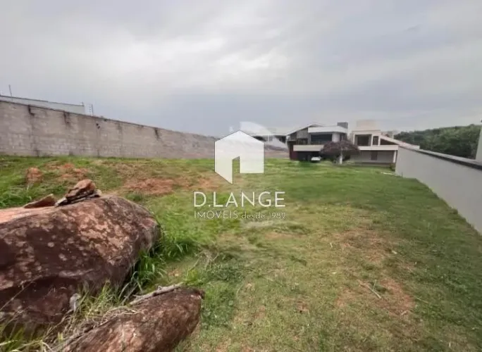Terreno à venda no condomínio Vila dos Plátanos em Campinas