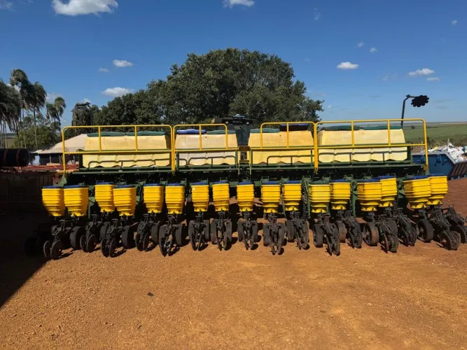 Plantadeira Agrícola revisada - Eficiência na Sua Lavoura!