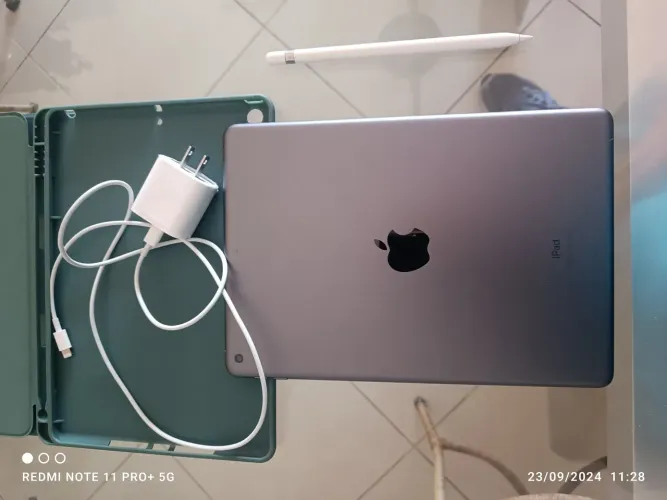 iPad 9ª geração - 64GB - Wi-Fi - Cinza espacial