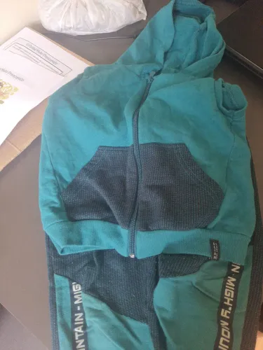 Conjunto Moletom Infantil Elian. Colete e calça. Tamanho 4