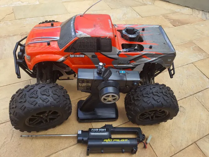 HPI Savage - Motor .28, Rádio Original e Acessórios em Ótimo Estado!