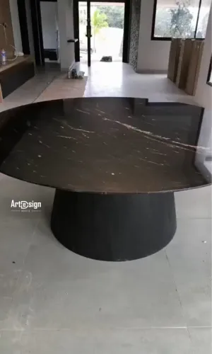 Mesa de Jantar luxuosa em granito via láctea