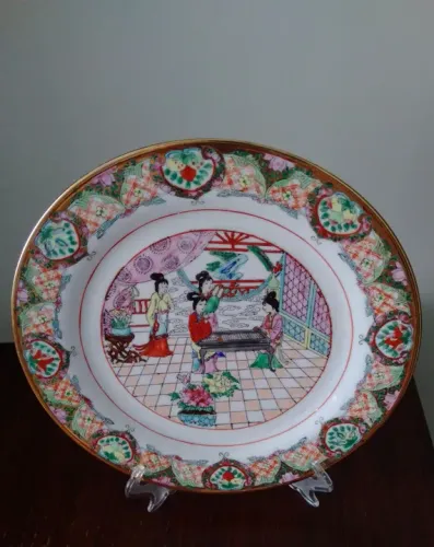 Prato porcelana Chinesa.