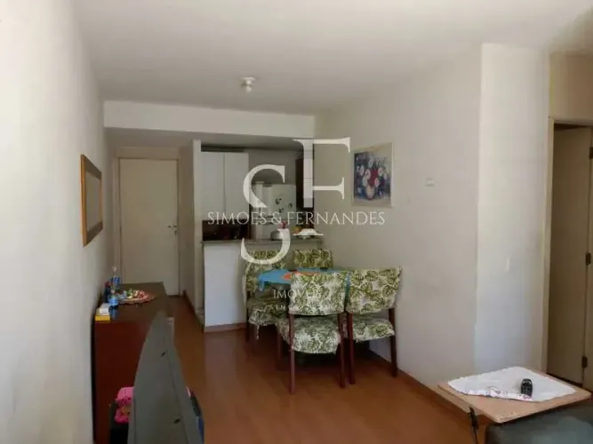 São Cristóvão - Rua São Luiz Gonzaga - Apartamento varanda 3 quartos, banheiro social, tot
