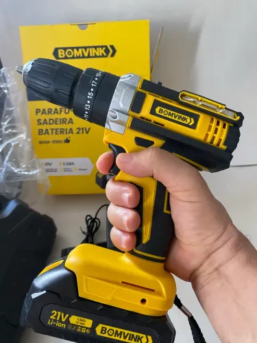 Furadeira e Parafusadeira 21 V