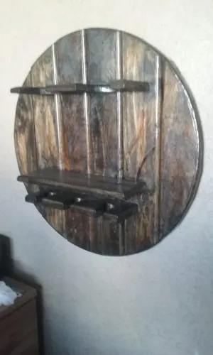 Adega de parede 