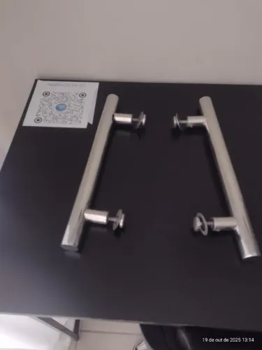 Puxador de inox para portas