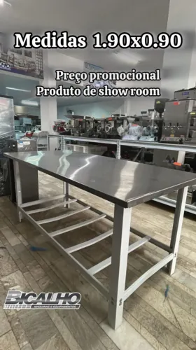 MESA AUTO SERVIÇO - MOSTRUARIO