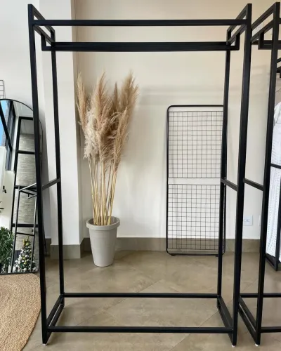 ARARA ESTILO INDUSTRIAL 