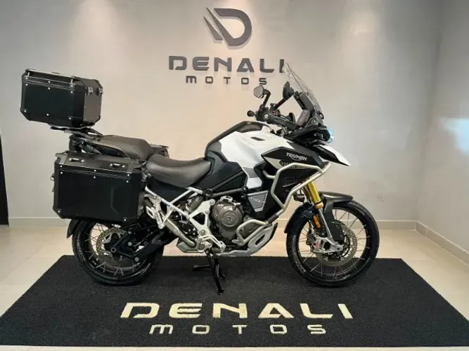 TRIUMPH TIGER 1200 EXPLORER
