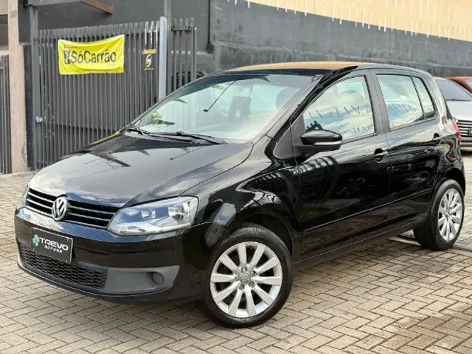 Volkswagen Fox 1.6 MI Total Flex 8V 5P 2014