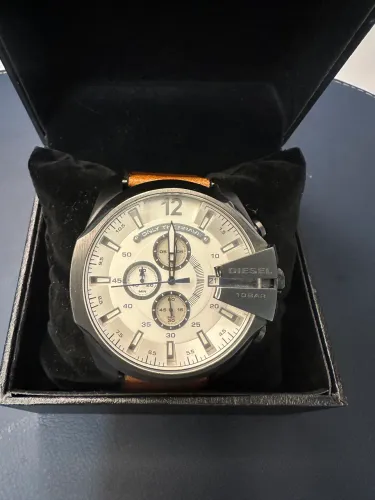 Relógio Diesel Original - Linha Only The Brave Modelo cronógrafo