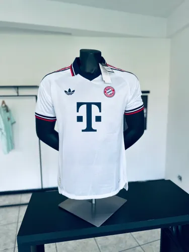 Camisa Bayern Munich Player 26/27 II