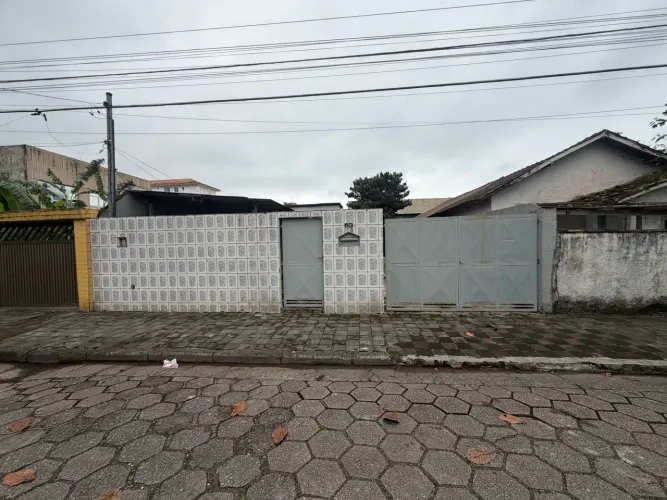 ALUGA-SE TERRENO - EXCELENTE OPORTUNIDADE COMERCIAL