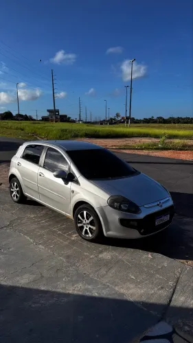 Fiat Punto Attractive Italia 1.4 F.flex 8V 5P 2015