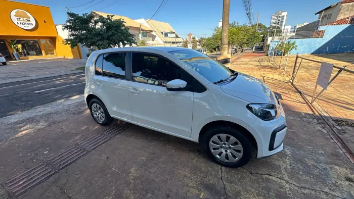 Volkswagen Up! 1.0 Total Flex 12V 5P 2020