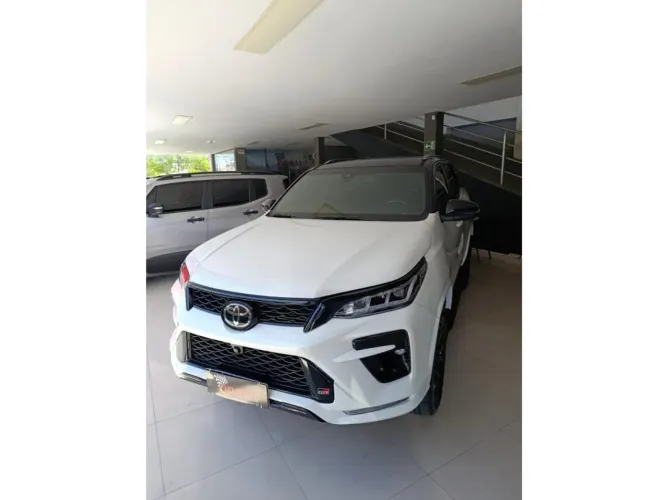 Toyota Hilux SW4 GRS 2.8 TB 4X4 Diesel Aut. 2022
