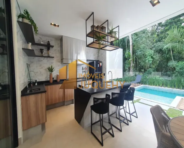 CASA DE CONDOMINIO RESIDENCIAL em BERTIOGA - SP, RIVIERA