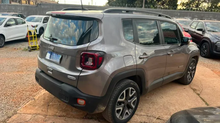 Jeep Renegade Longitude 1.8 4X2 Flex 16V Aut. 2021