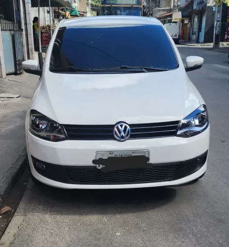 Volkswagen Fox 1.0 MI Total Flex 8V 5P 2013