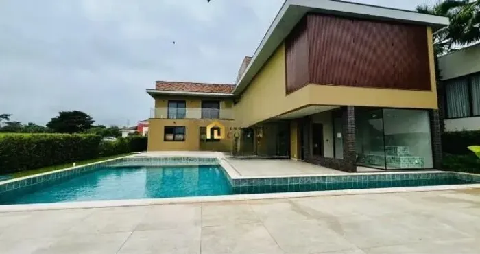 Condomínio Residencial Fazenda Alvorada - Casa em Condomínio Residencial Fazenda Alvorada