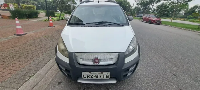 Fiat Idea Advent./ Adv.locker 1.8 MPI Flex 5P 2015