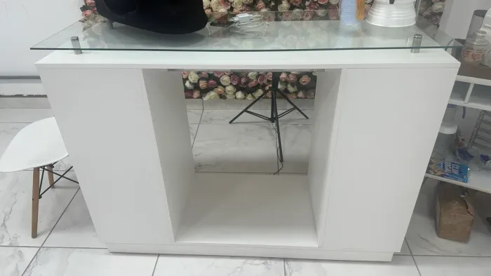 Móvel para estética ou loja