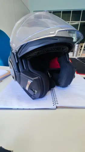 CAPACETE NORISK AVENGER - ESCAMOTEÁVEL 180° - Nr 60.