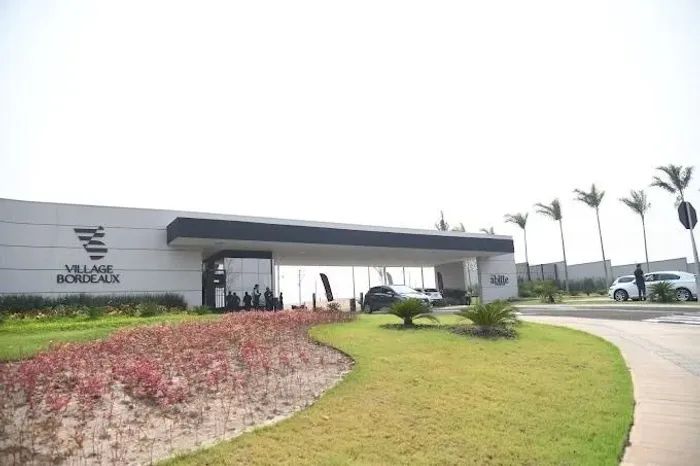 Lote à Venda no Village Bordeaux - Cuiabá