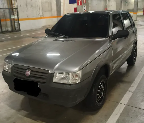 Fiat Uno Mille Celeb. WAY Econ. 1.0 F.flex 4P 2013