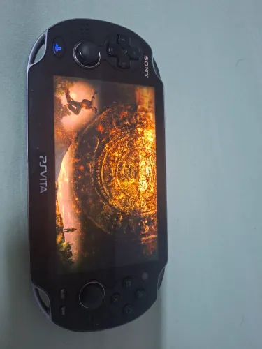 Ps vita Fat com cartão original.