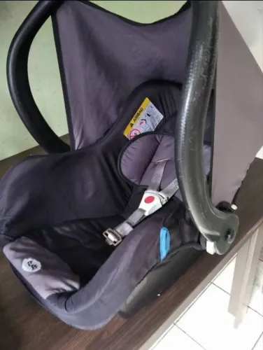 Bebê conforto tutti