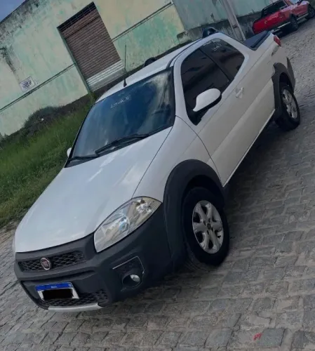 Fiat Strada Working Hard 1.4 Fire Flex 8V CS 2016