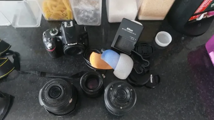 NIKON D3200 + 3 LENTES + ACESSÓRIOS