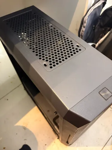 Ryzen 3 3600x 16gb ram 