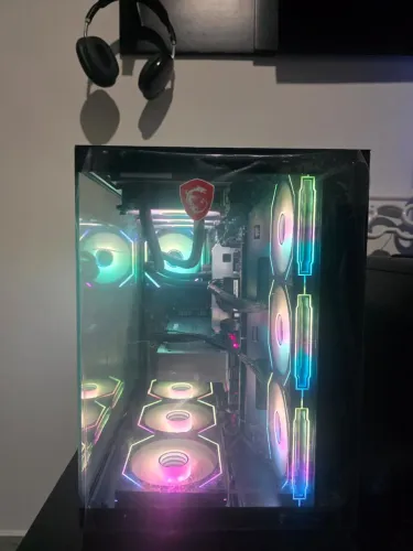 PC Gamer Ryzen 7 5700X3D + RTX 4060 TI | High-End