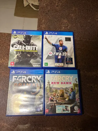 4 jogos de PS4 de mídia física