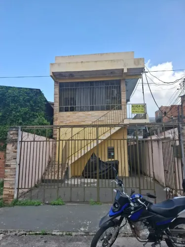 Aluga se amplo kitnet