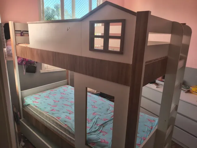 Beliche infantil grande em MDF