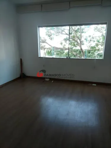Sala Comercial em Olímpico