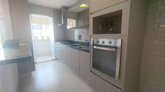 Apartamento para Venda em Santana de Parnaíba, Alphaville, 3 dormitórios, 1 suíte, 1 banhe