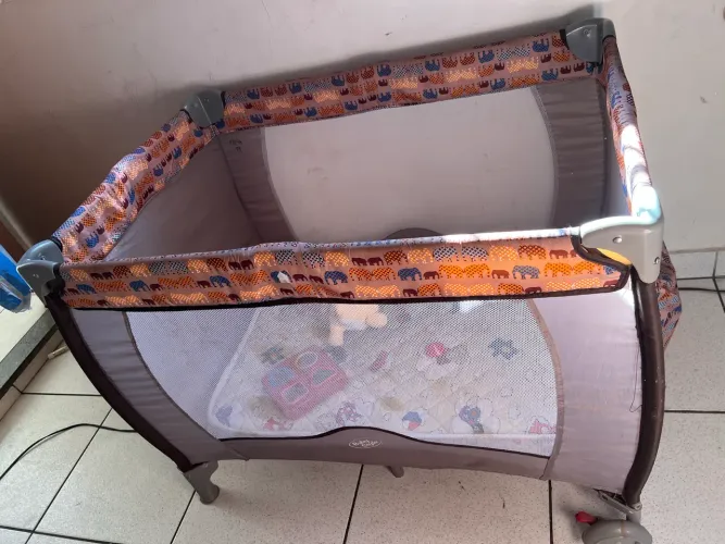 Vende se cercadinho