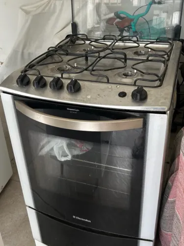 Fogão ELECTROLUX - 04 Bocas + Forno - Mod. 56SPB