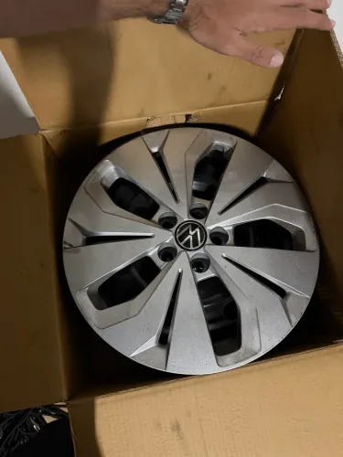 Roda de aço aro 16