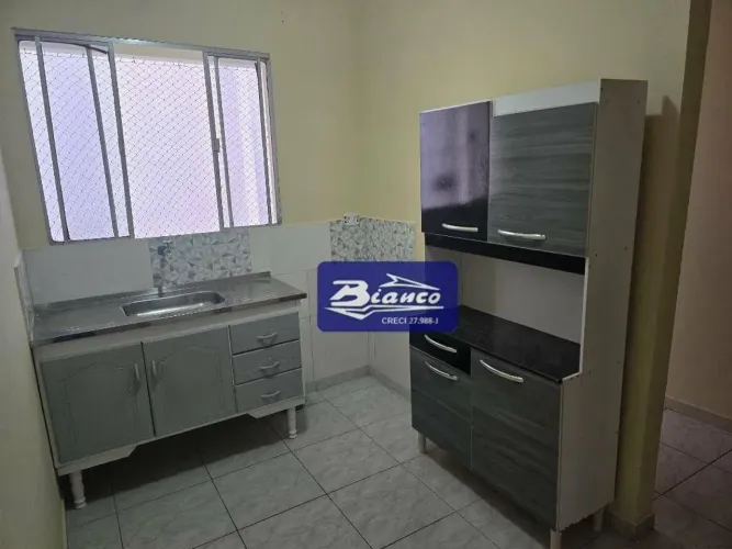 kitinet mobiliada com vaga Rua Pedro Centro junto a Via Dutra