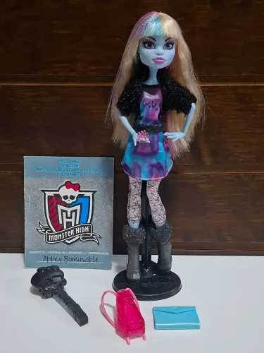 Boneca Monster High - Abbey Picture Day