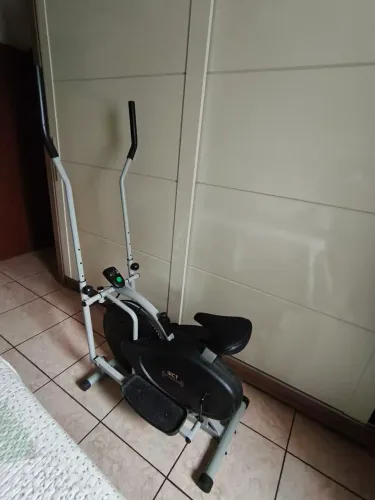ELÍPTICO / SIMULADOR DE CAMINHADA WCT FITNESS