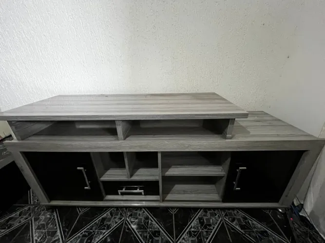 Rack com Porta de Arrastar