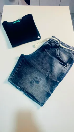 Camisa e bermuda jogador