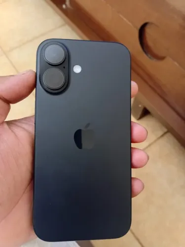 iPhone 16 128 GB 